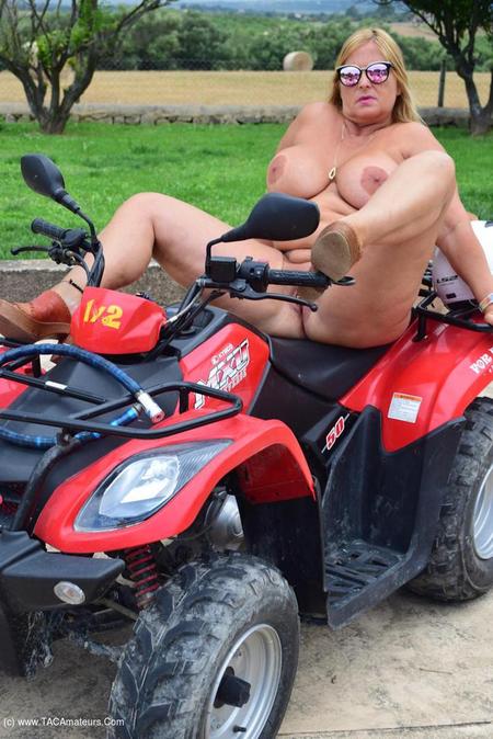 Naked Quad Biking