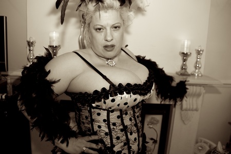 TrishasDiary - Burlesque Strip Gallery